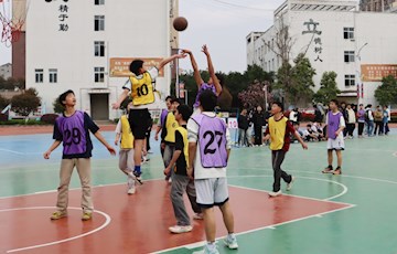 青春无畏，逐梦“篮”途——安居职中…